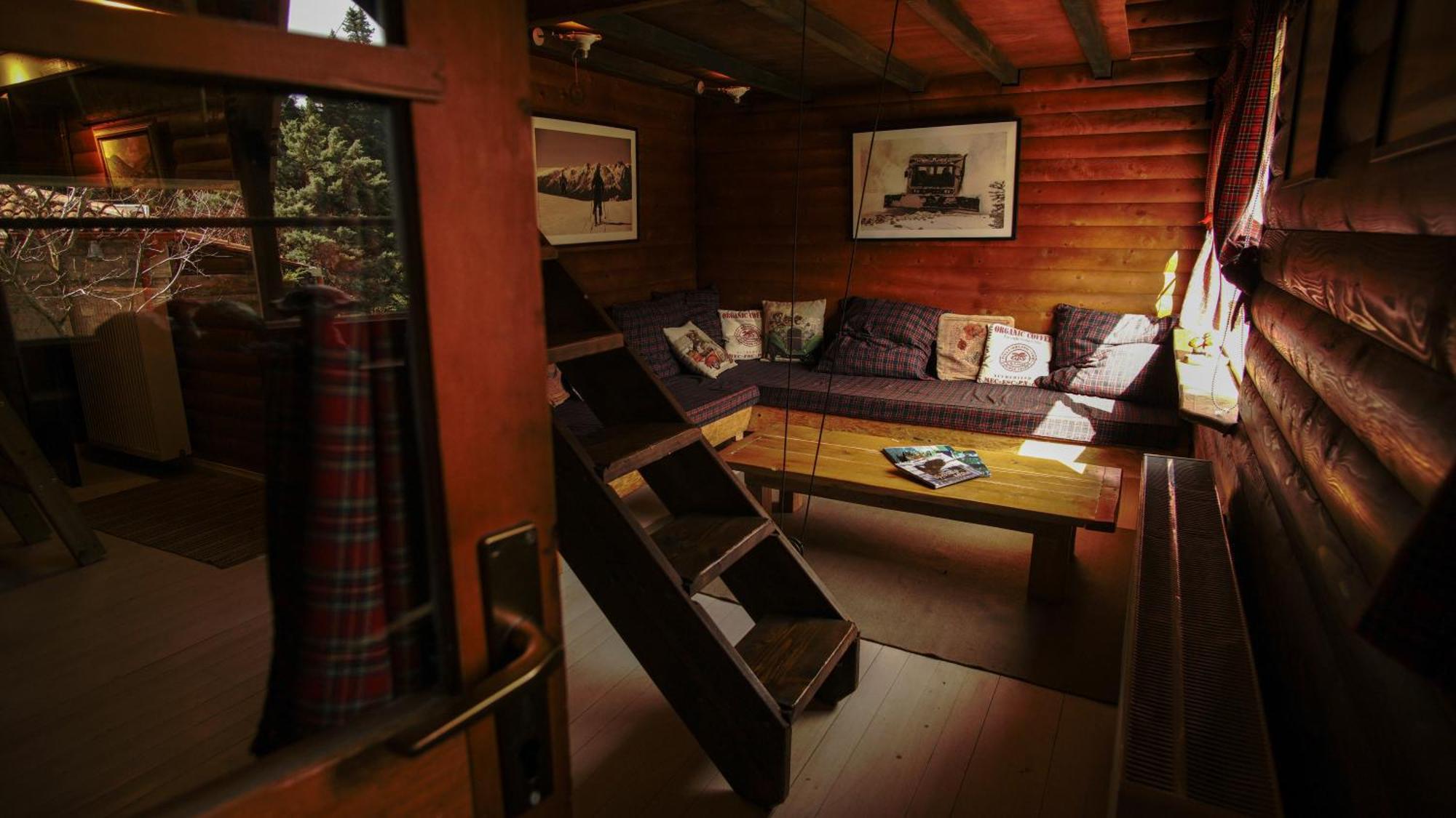 Katafygio-oiti Lodge *